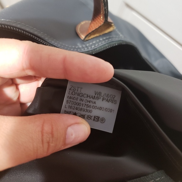 Longchamp Le Pliage Travel Tote 11.7 x 13.8 x 9 - Picture 5 of 8